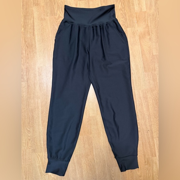 Old Navy Pants - Old Navy Women's Black High-Waisted Joggers